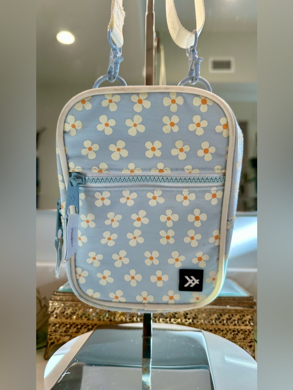 Thread Luna Floral Print Adjustable Crossbody/Shoulder Bag, VGUC